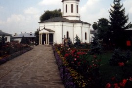 Manastirea-Zamfira-2